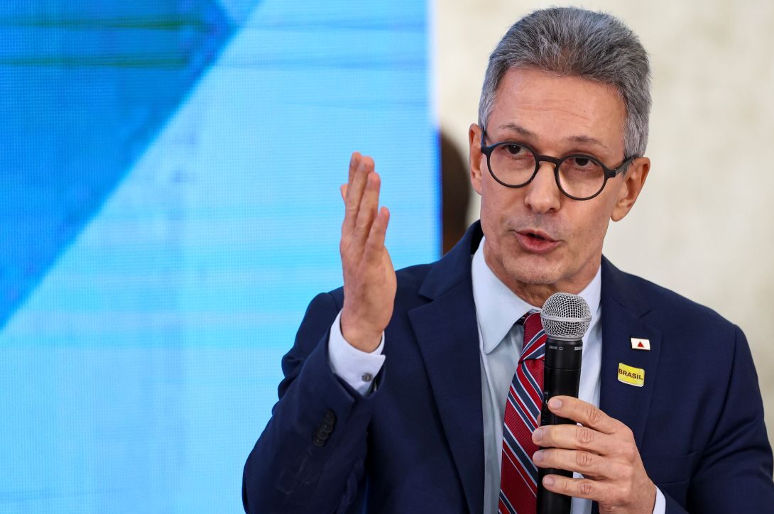 Governador de Minas Gerais, Romeu Zema, durante entrevista